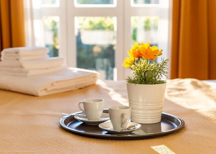 Rent - Stylish House Free Wifi-parking-airport