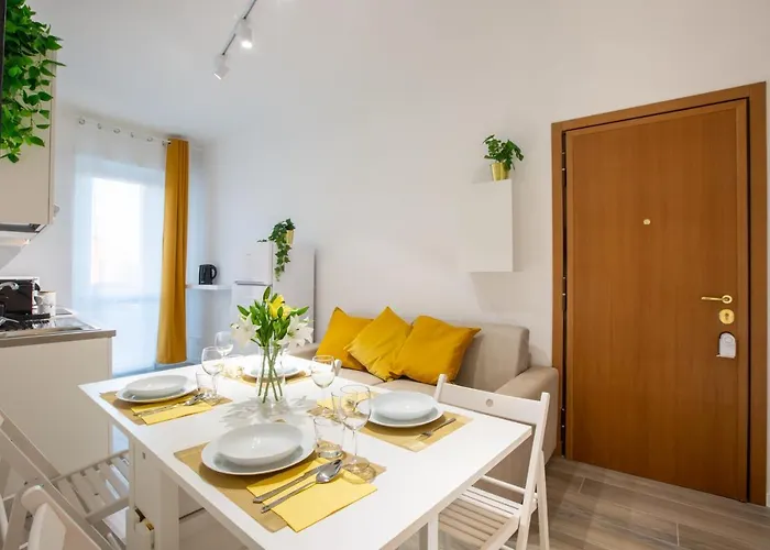 Rent - Stylish House Free Wifi-parking-airport