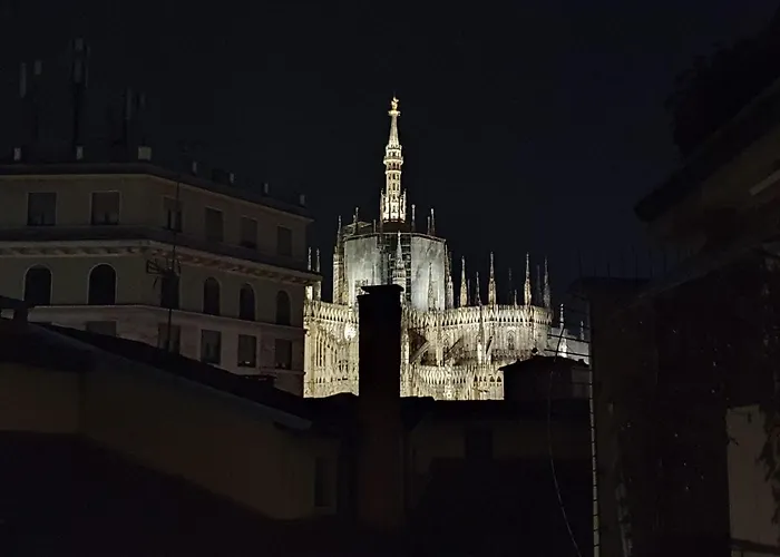 View Luxury Duomo * 밀라노