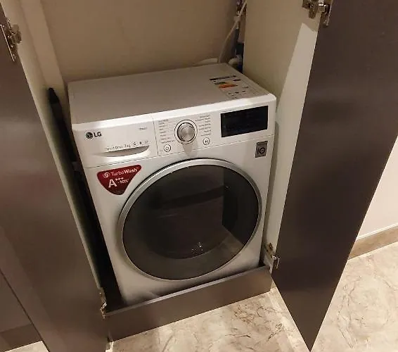 Pink Maison Centro Piazza Diaz Duomo * Milánó