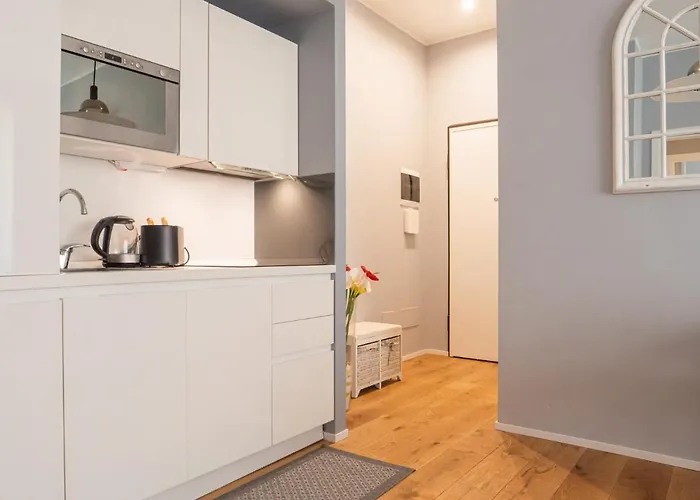 Апартаменты The Rent - Lovely Two-bedroom Near Bocconi *