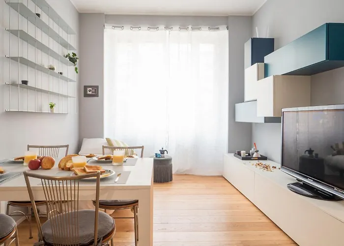 The Rent - Lovely Two-bedroom Near Bocconi Апартаменты *