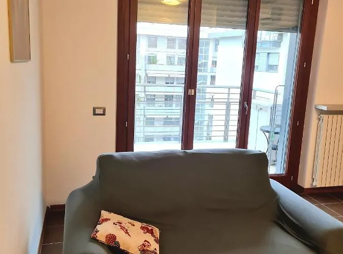 Milano Santa Giulia Business Apartment