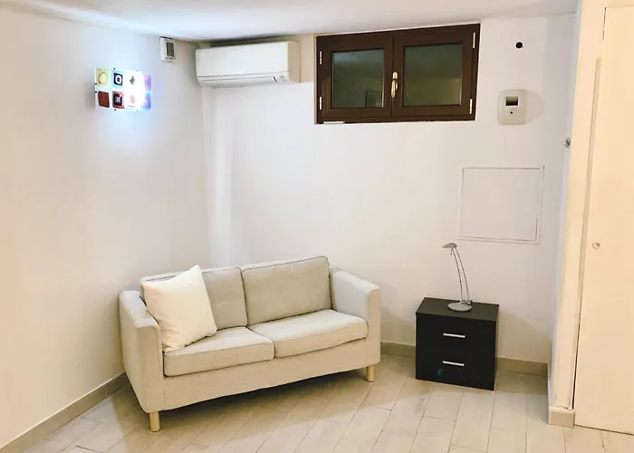 Comodo Loft Centrale - Pt Venezia Apartment *