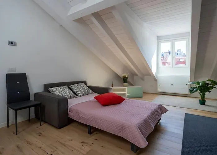 Duomo-central Station Self Check-in In The Apartmán *