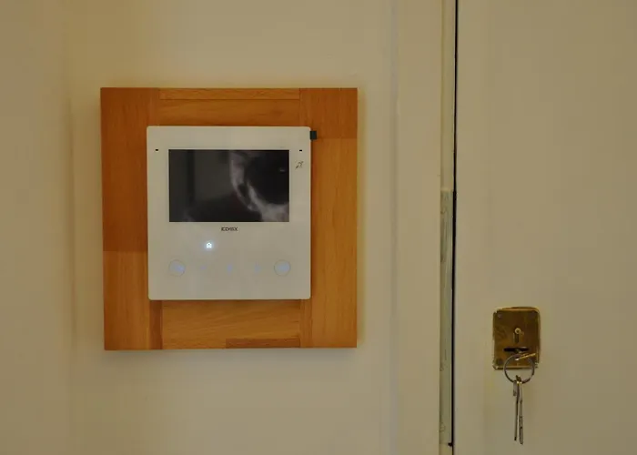 C - Design Bilo -m3- 8 Min Dal Duomo Διαμέρισμα *