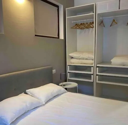 Bilocale Zona Bocconi-navigli Milano