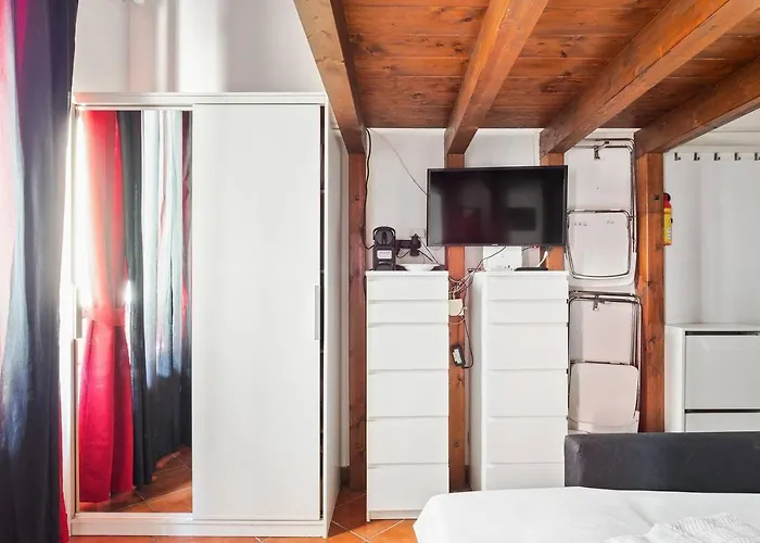 Lambrate Porpora 161 아파트 *