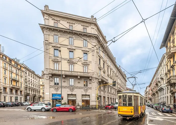 Very In Cadorna Station Area! Excellent If Arrive From Malpensa Airport *