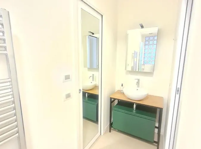 Brera Pontaccio Charme شقة