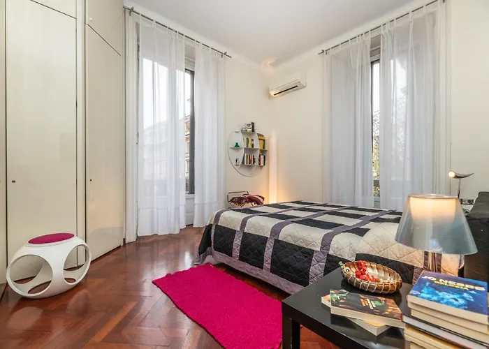 Very In Cadorna Station Area! Excellent If Arrive From Malpensa Airport *