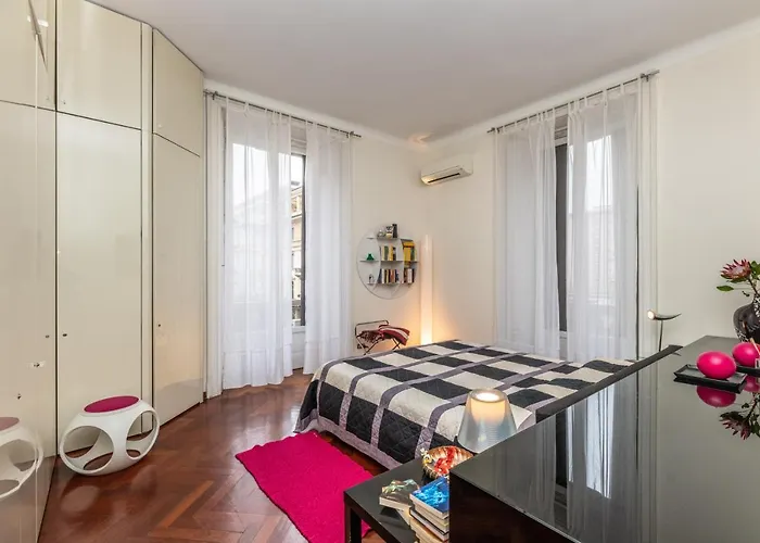 Very In Cadorna Station Area! Excellent If Arrive From Malpensa Airport * Mediolan