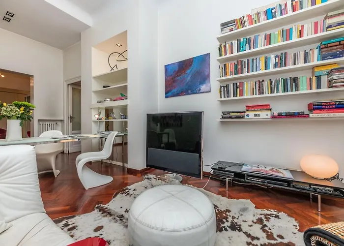 Very In Cadorna Station Area! Excellent If Arrive From Malpensa Airport