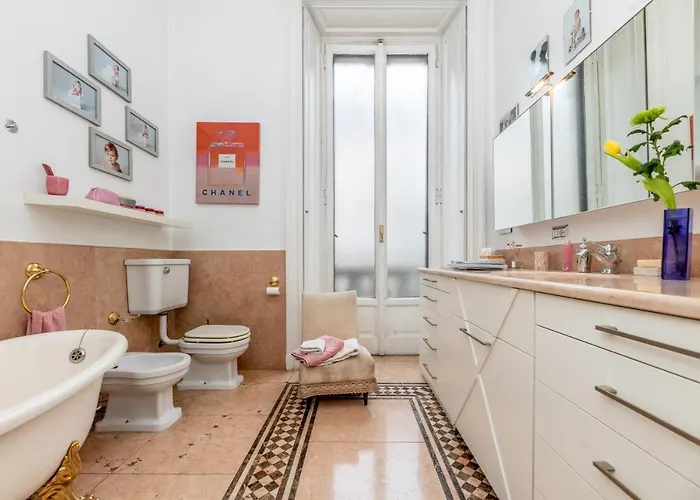 Very In Cadorna Station Area! Excellent If Arrive From Malpensa Airport *