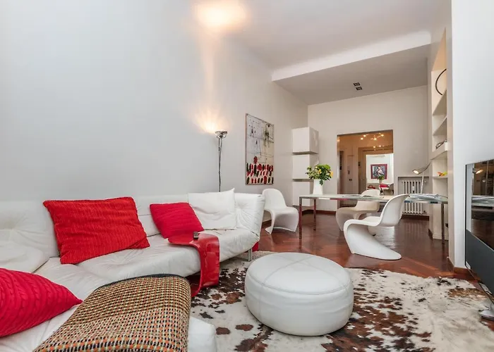 Very In Cadorna Station Area! Excellent If Arrive From Malpensa Airport