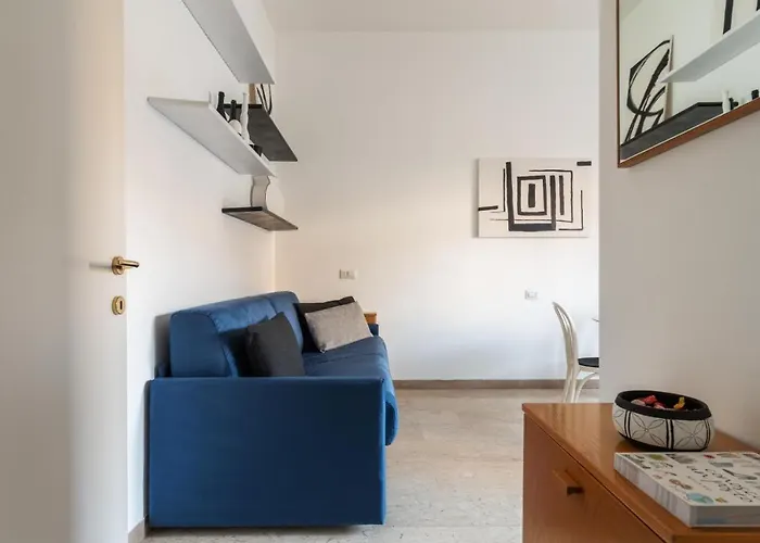 La Casa Colorata - Flats In - Porta Romana Daire *