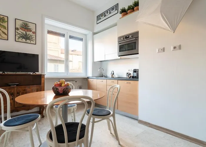 La Casa Colorata - Flats In - Porta Romana Apartment