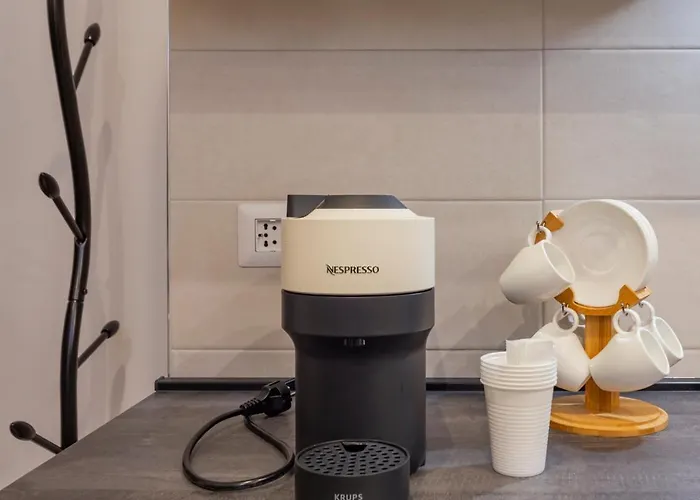 I Host - Val Strona 6 米兰