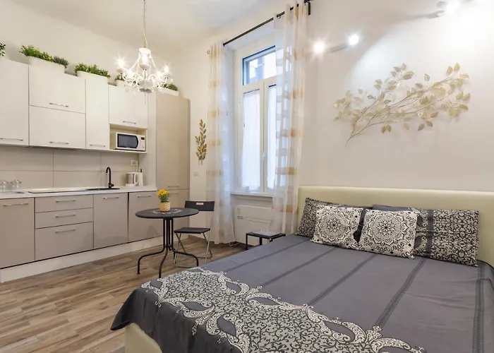 Lovely Flat - Orti 16 アパート *