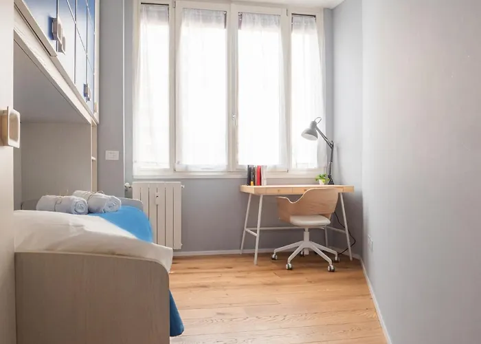 The Rent - Lovely Two-bedroom Near Bocconi