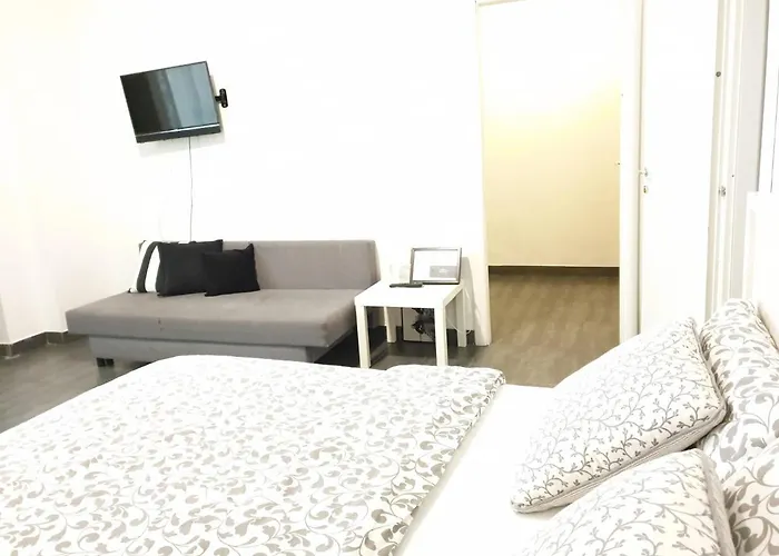 Trend Vicio La Metro Maciacchini Moderni Wi Fi Gratuito Nuova Gestione * Mailand