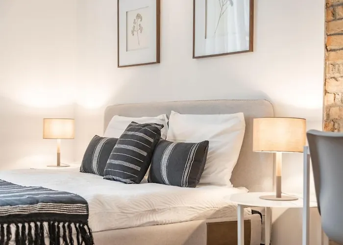 Easylife - - Kramer 29 - Risorgimento * Milán