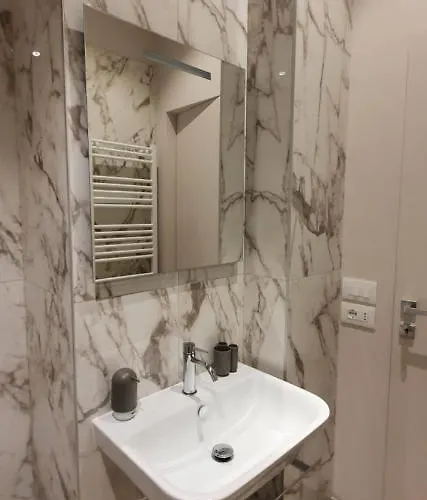 Pink Maison Centro Piazza Diaz Duomo * Milánó