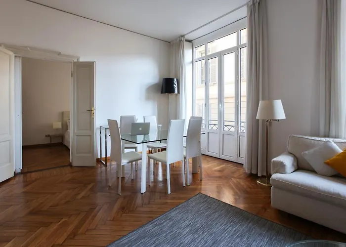 Heart San Sepolcro Duomo דירה