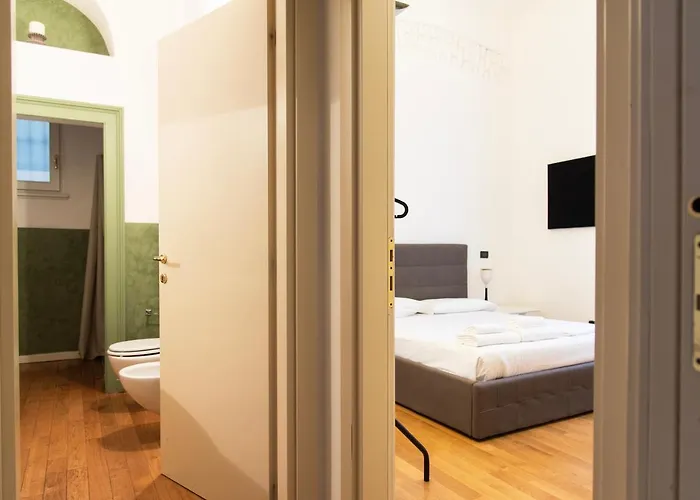 Youhosty - Monte Nero 68 * מילאנו