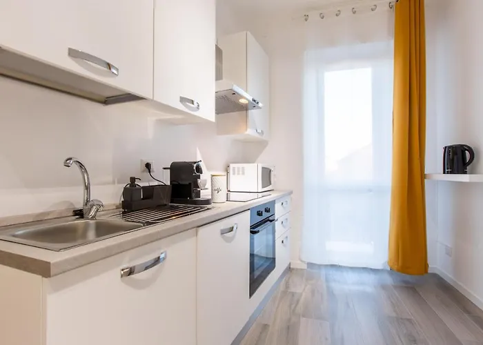 Rent - Stylish House Free Wifi-parking-airport *