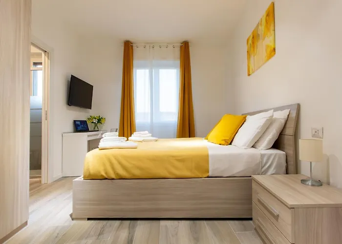 Apartmán Rent - Stylish House Free Wifi-parking-airport