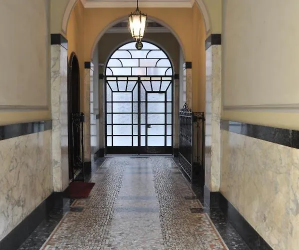 C - Design Bilo -m3- 8 Min Dal Duomo Διαμέρισμα