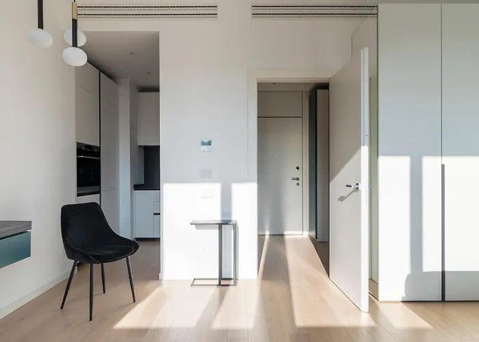 Easyhomes-central Tower Апартаменты *