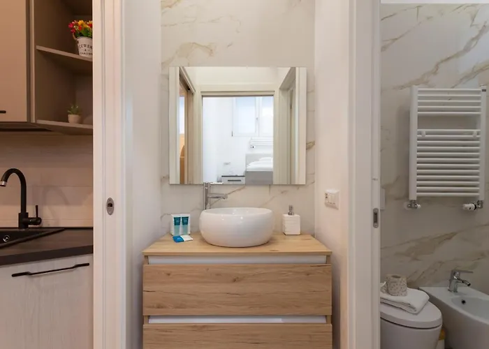 I Host - Val Strona 6 米兰