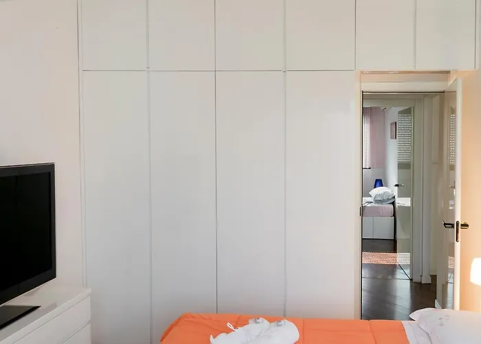 Splendido 140 Mq Zona Tortona * 밀라노