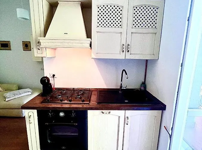 Studi M4 Subway Linate, Center 10 Min, Luminoso Full Optional Wi-fi Appartement *