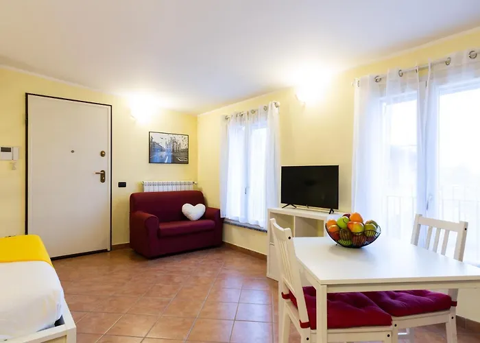 Gorla Skyline - Floor Apartment *