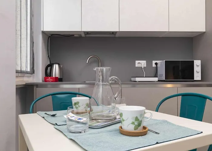 Montalbino Place * Μιλάνο