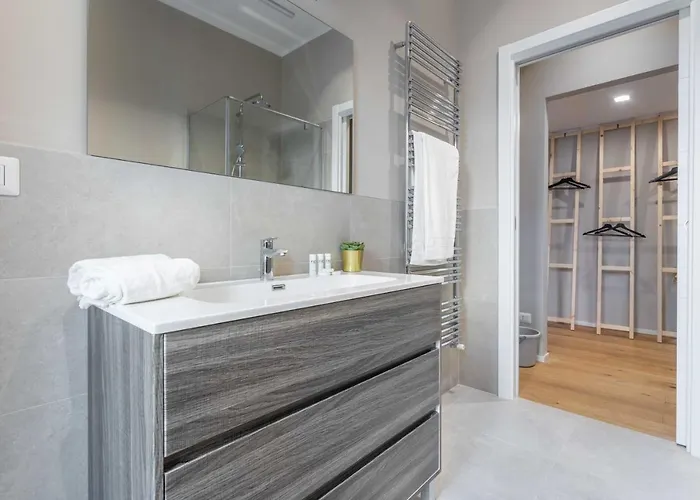 Joivy Charming Flat With Desk アパート *