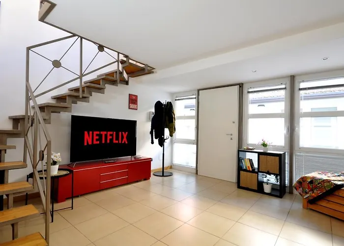 아파트 Loft Ristrutturato Vicino M4 Argonne - San Benigno *