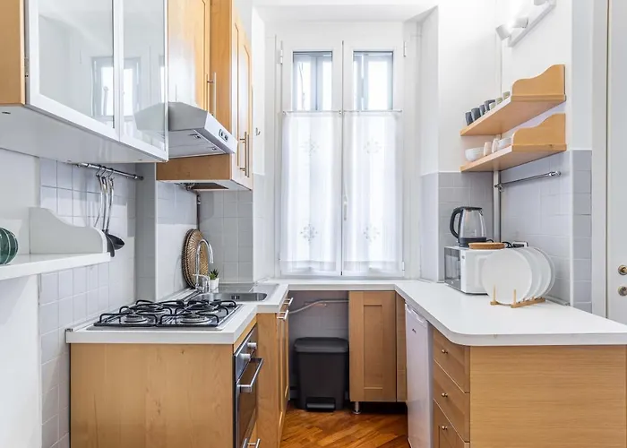 Apartment Joivy Charming Flat Near Duomo Di Mailand