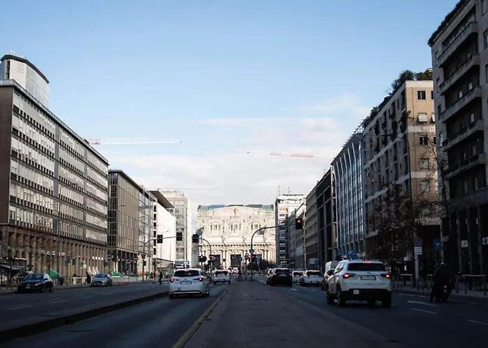 Im - In Zona Piazza Repubblica - * Milano