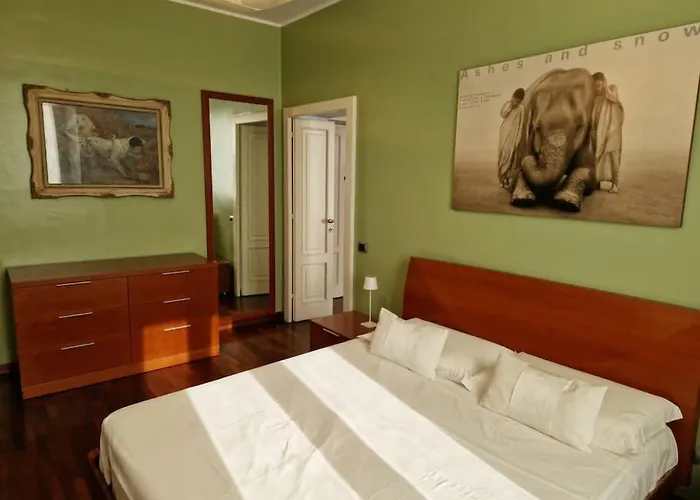 Cozy Flat Mins Walk To Navigli And Metro Porta Genova ميلان