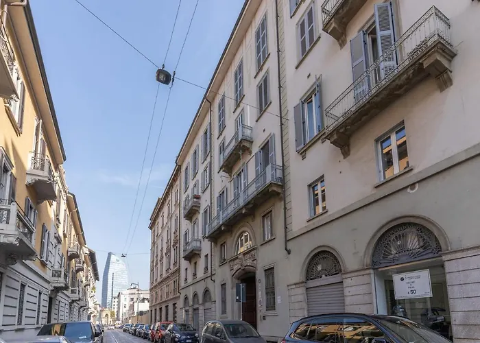 The Rent - Lovely One-bedroom In Moscova *