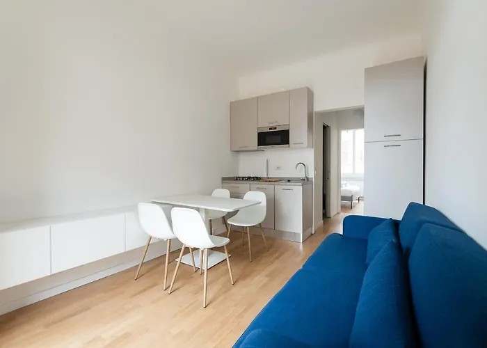 Apartment Urbino Luminoso E Milan