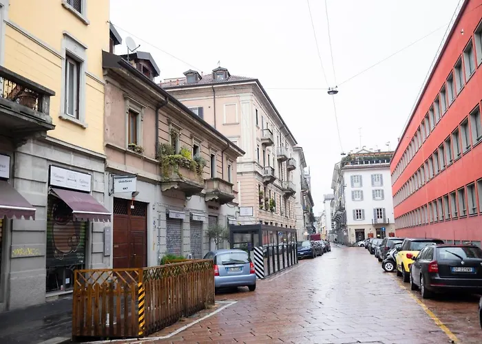 Apartman Loft In Tortona *