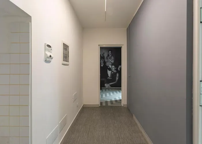 Armani House, Superior In Center Appartamento *