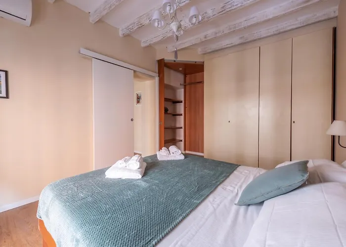 We - Tadino House - Porta Venezia, Lejlighed