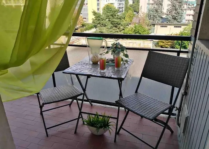 Lovely Flat, Super Connected To The Centre,wifi,4p Апартаменты Милан
