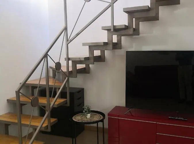 아파트 Loft Ristrutturato Vicino M4 Argonne - San Benigno